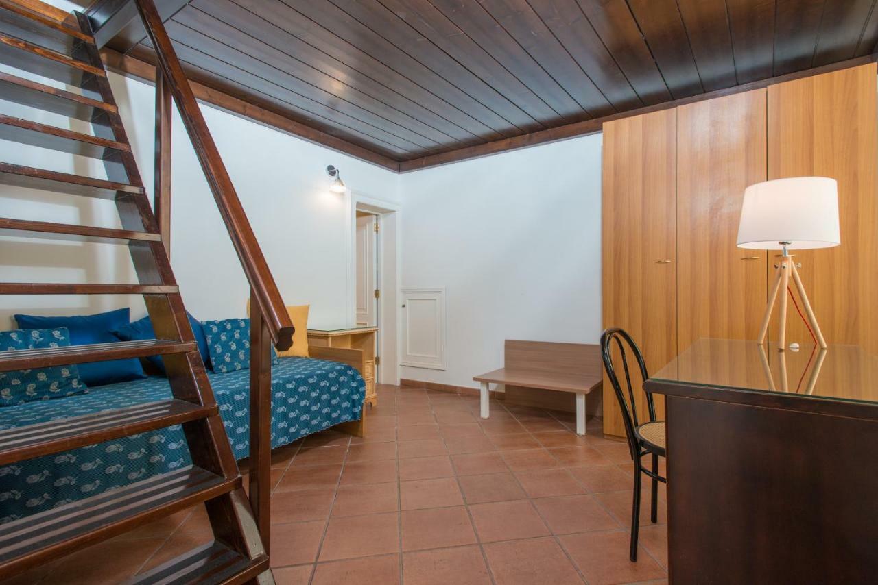 Il Garbino Suite And Apartment Lecce Exterior foto